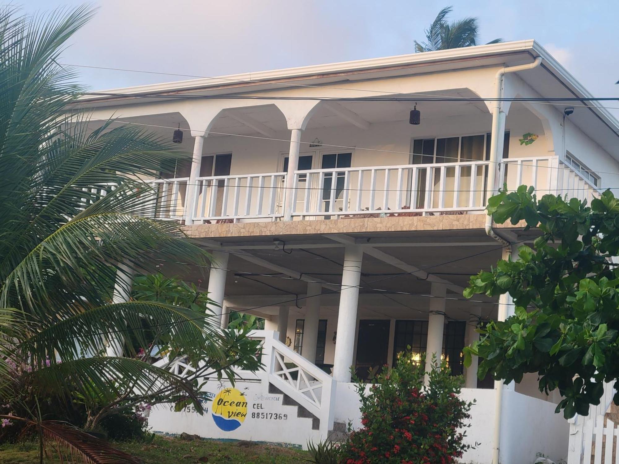 Ocean View Apartment North End Bagian luar foto